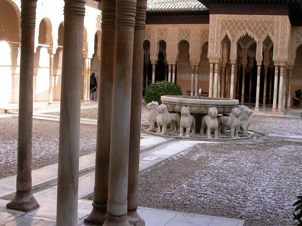 L'Alhambra di Granada by korovamilk