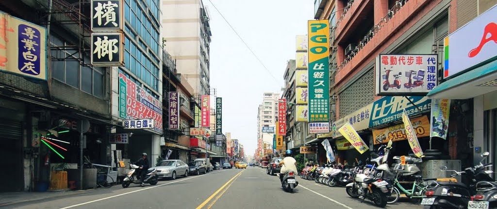 Taoyuan, Taoyuan District, Taoyuan City, Taiwan by ImagingTaipei10