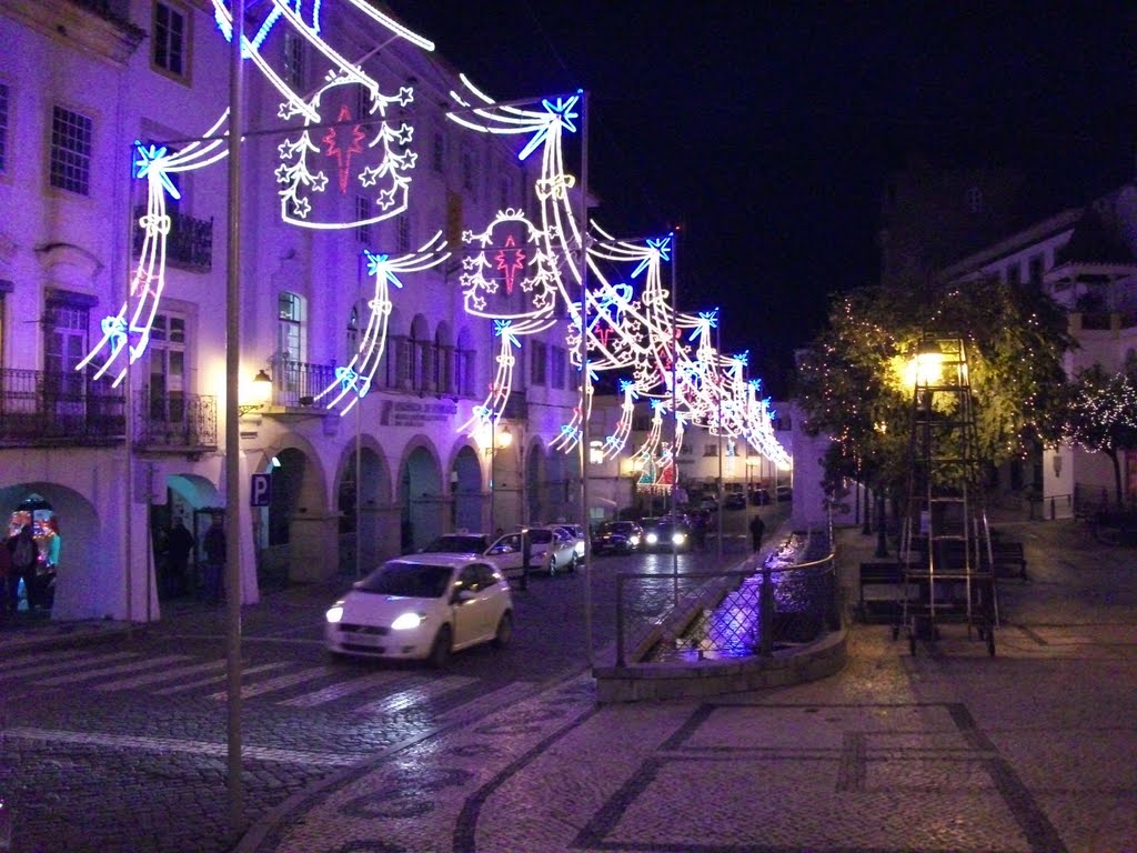 Rua da Cadeia - Natal de 2009. Elvas, Portugal by Caio Graco Machado