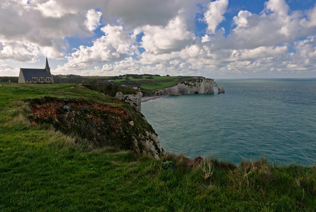 Cappella Etretat by Rosty58