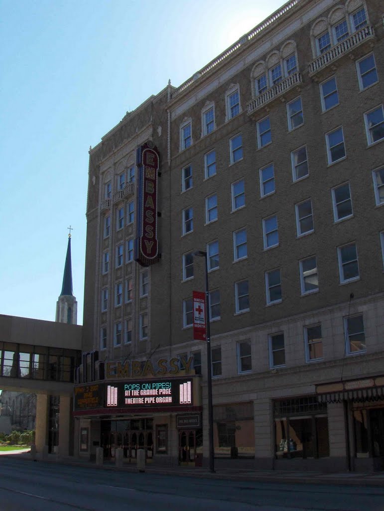 Embassy Theatre, GLCT by Robert Maihofer, Great Lakes Casual Traveler