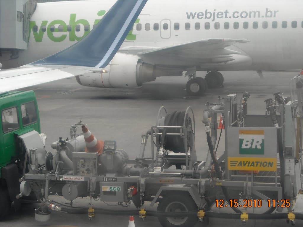 Páteo do aeroporto de Confins by magalhães jaime