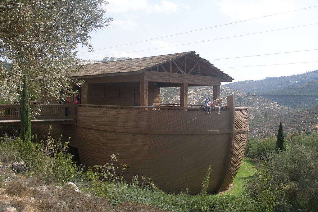 Noah's Ark in Zoo / Ноев Ковчег в зоопарке by passat.EE