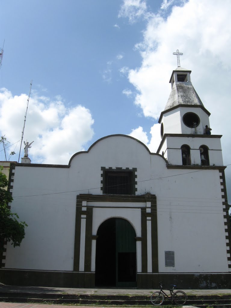 Iglesia de Coello, 1638 by Arturo Aparicio