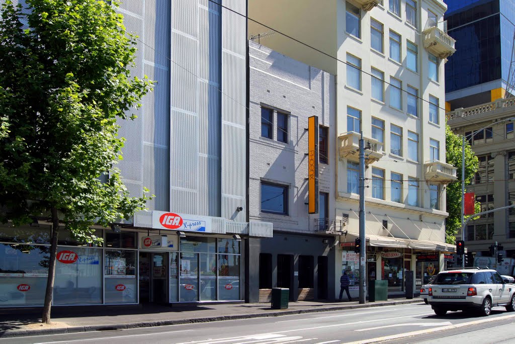 Phoenix Hotel (2010). Known for decades as 'Lou Richards' Pub', it was the favoured watering hole for Herald-Sun journalists through the 1960s and 70s. It closed on 24 December, 2010 by Muzza from McCrae