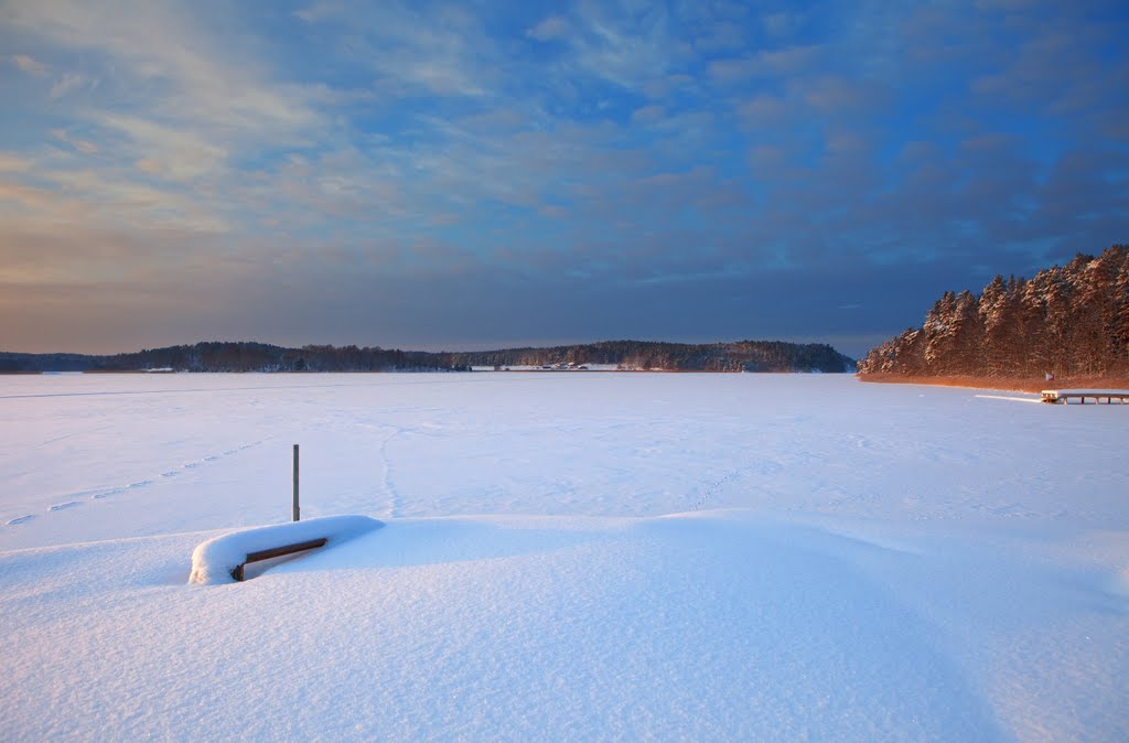 Tallaröfjärden from Eriksöbadet by Bengt Nyman