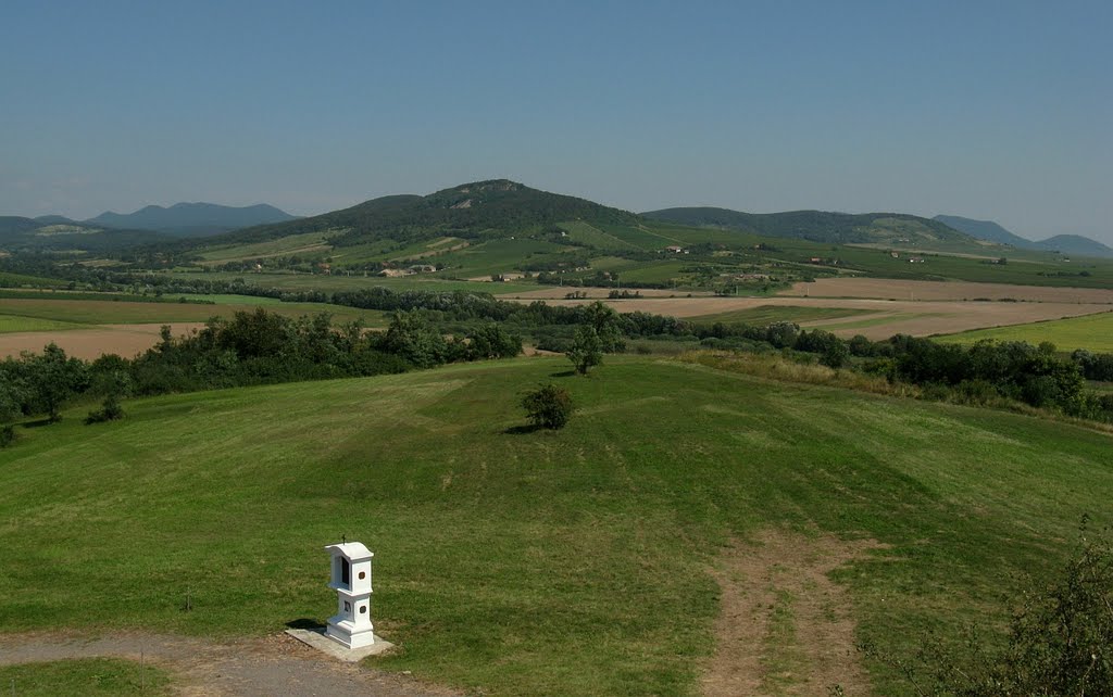 Hegyaljai látkép - Landscape of Hegyalja by Atti