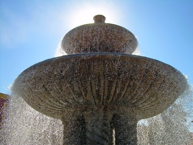 Fountain at Corona Crossroads by josenhans