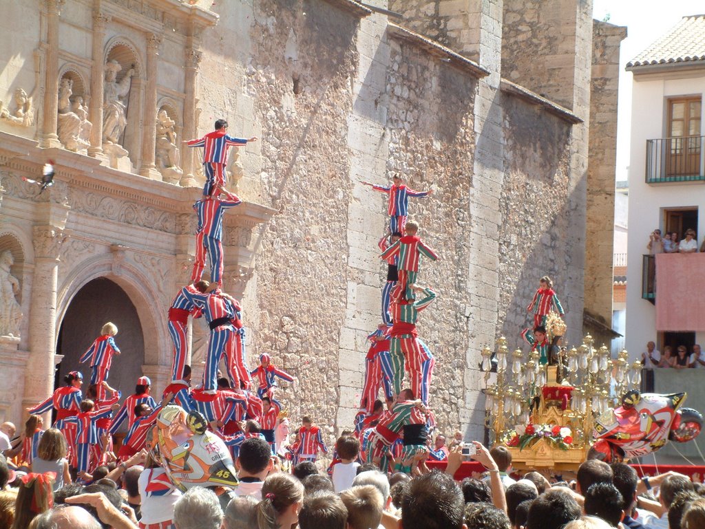 ALGEMESÍ. Entrada de la Mare de Déu 2007 by Joaquim Naval