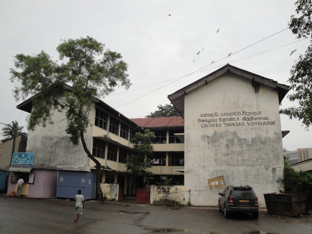 Pettah, Colombo, Sri Lanka by Senanayaka Bandara