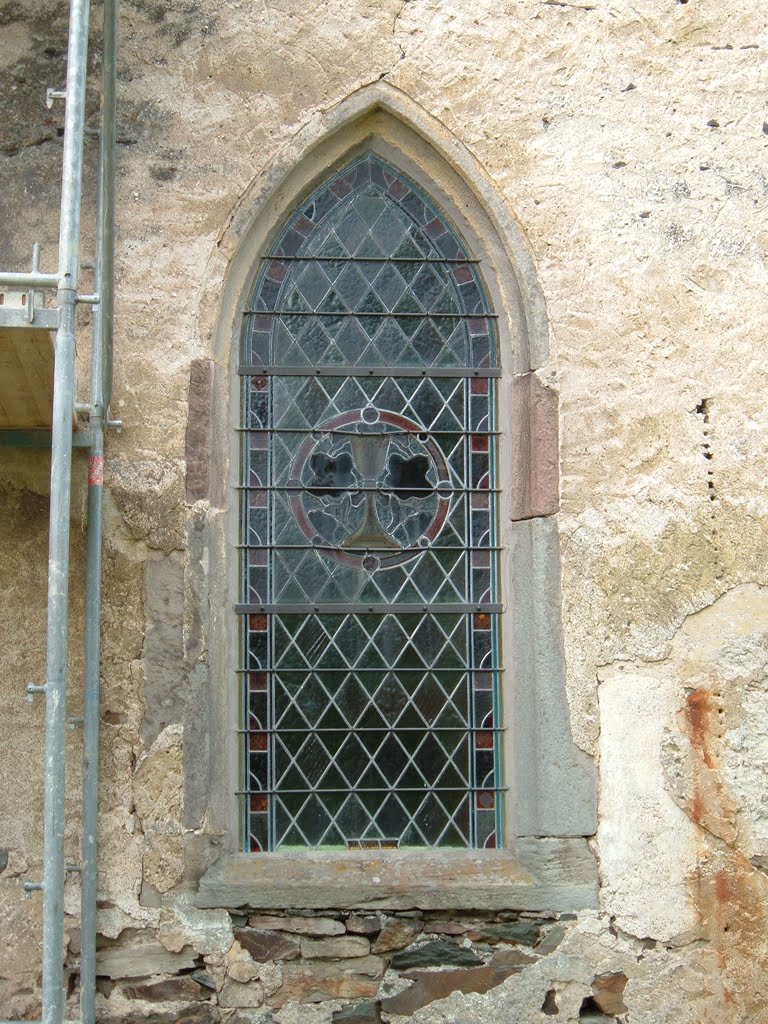 Church Eyba - Old window, Eastside - Eyba 2010 by EdCo