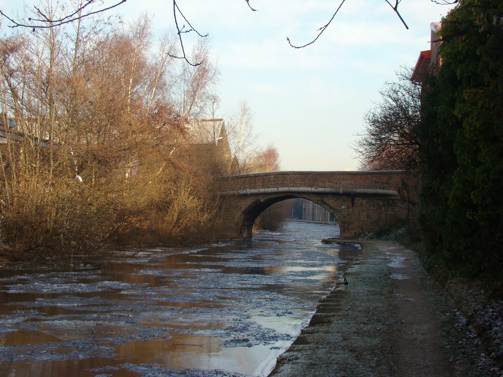 Partially frozen Sheffield Canal and Bacon Lane bridge, Sheffield S9 by sixxsix