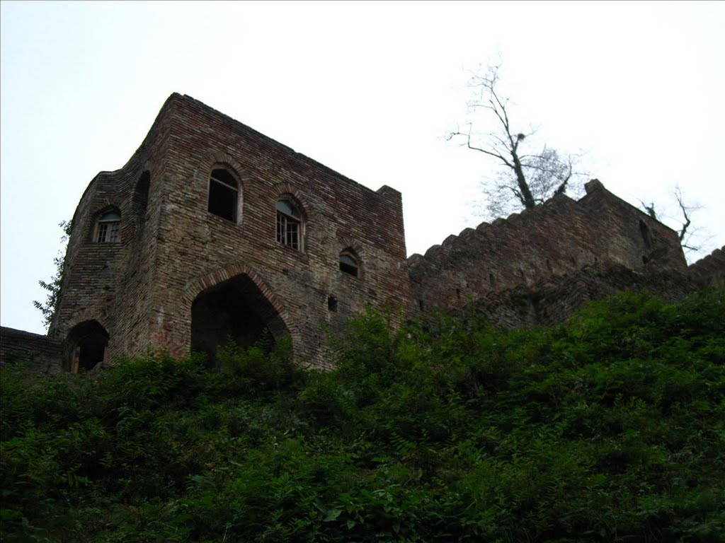 Ghale roud khan castle by FARSHID.GH