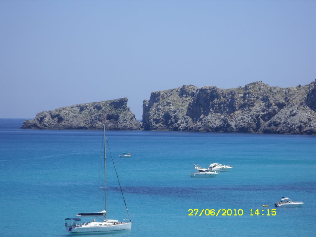 Cala Mesquida,oberhalb der Badebucht by Charlotte To.