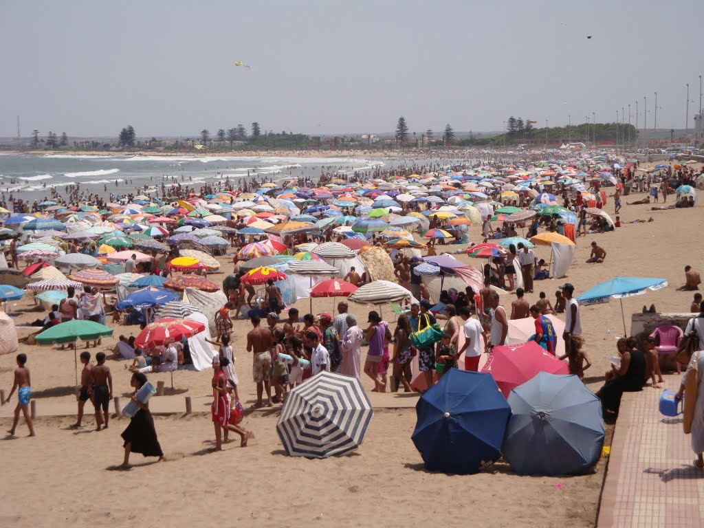 Plage d'El Jadida en été by h.boureggab