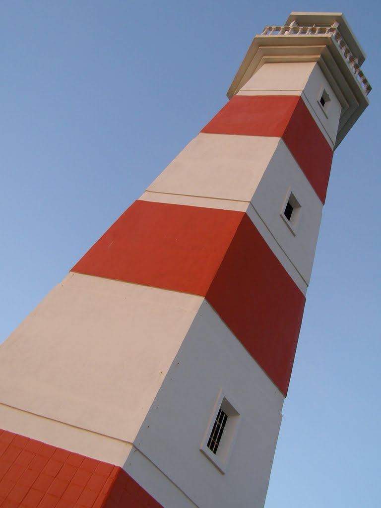 Faro Punta Zaragoza by lazpurua