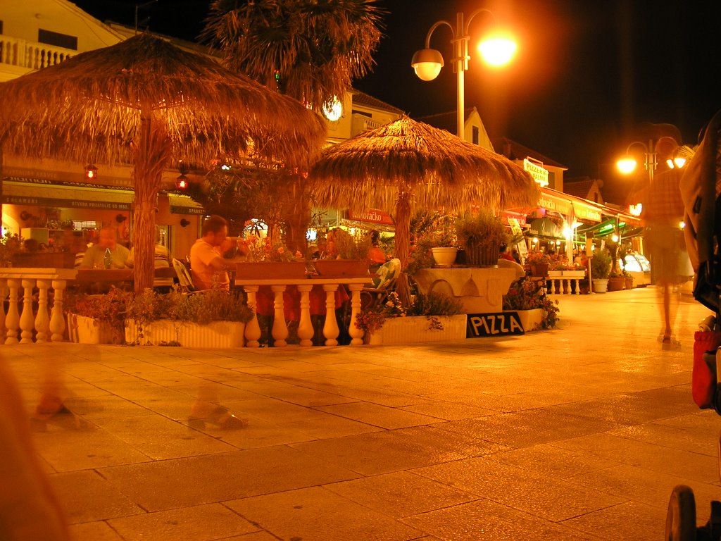 Vodice Night Life by brch