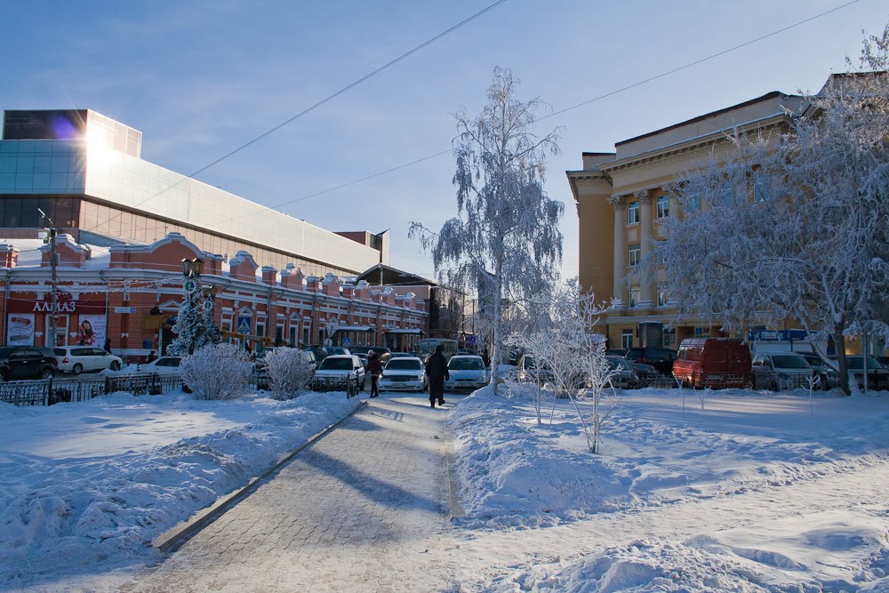 Pravoberezhnyy okrug, Irkutsk, Irkutskaya oblast', Russia by Sergey Bogdanov (ret…