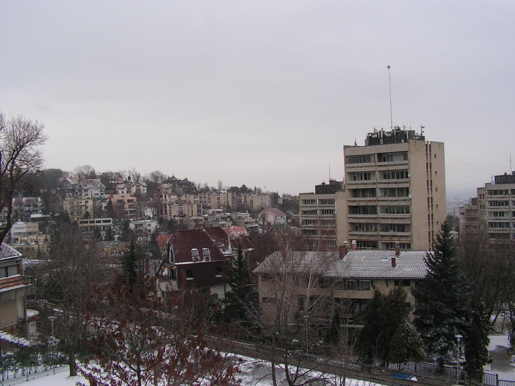 Budapest, Orbánhegy, 1126 Hungary by bhunni