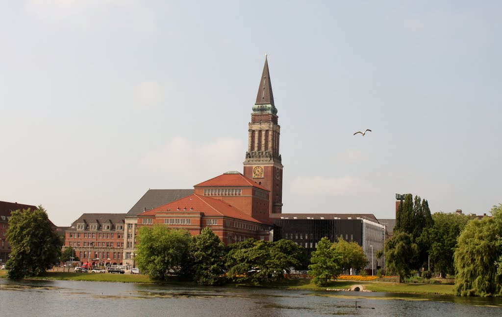 Kiel City hall and Operahouse by Frode I