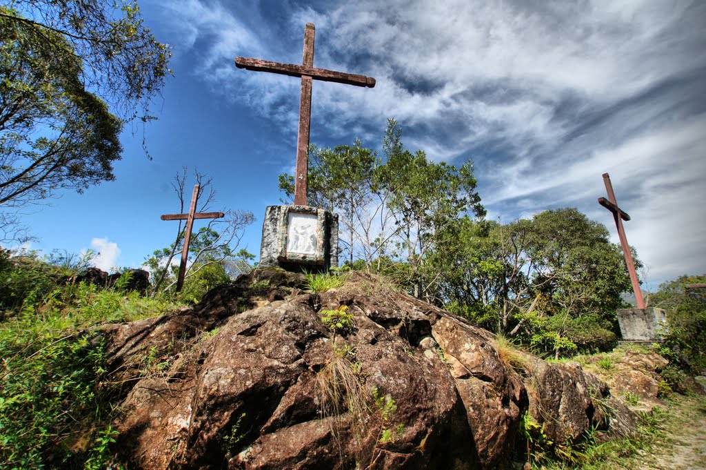 Cruzeiros no Calvário do Santuário do Caraça - 2 by sgtrangel