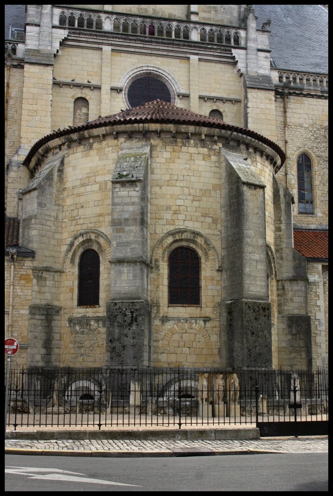 Cathédrale_17_Nevers by Mercure