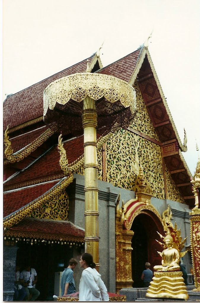 Templo en Chiang Mai by AnaMariaOss