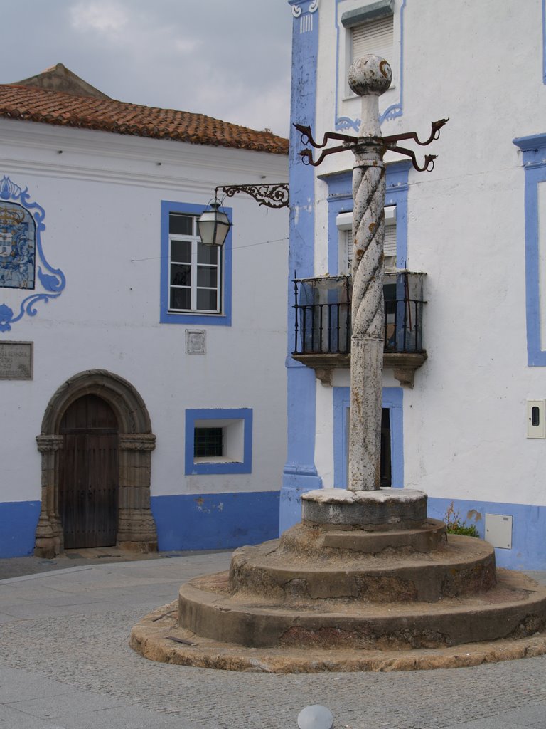 Pelourinho by Joaquim Abreu