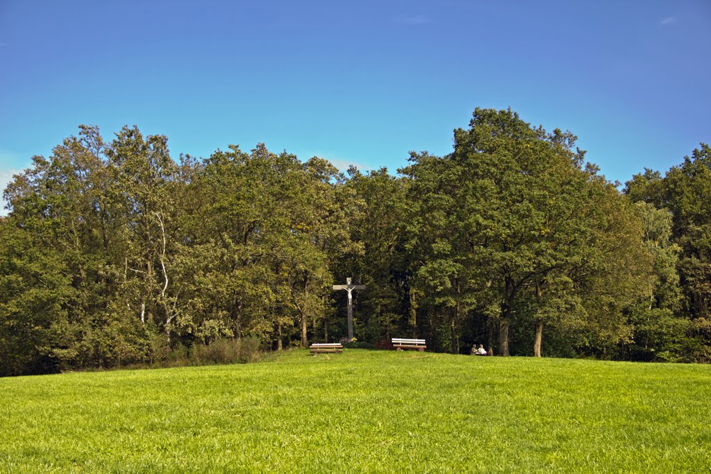 Wallmenroth - Am Bergkreuz by Lindlein