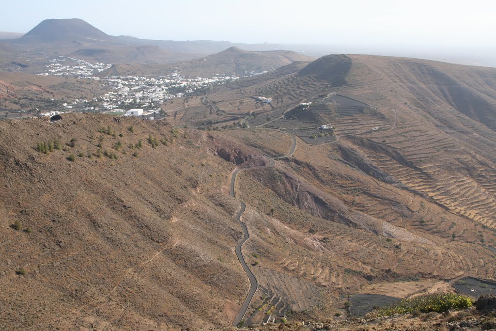 Camino de Haria by Chusín