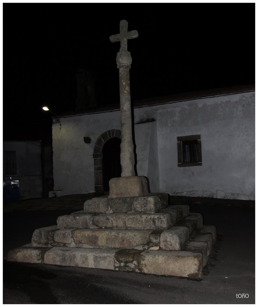 Cruz del Altozano by tOñO