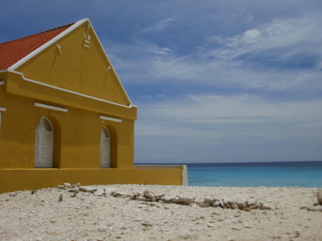 Slagbaai, Bonaire by mikeholdsworth