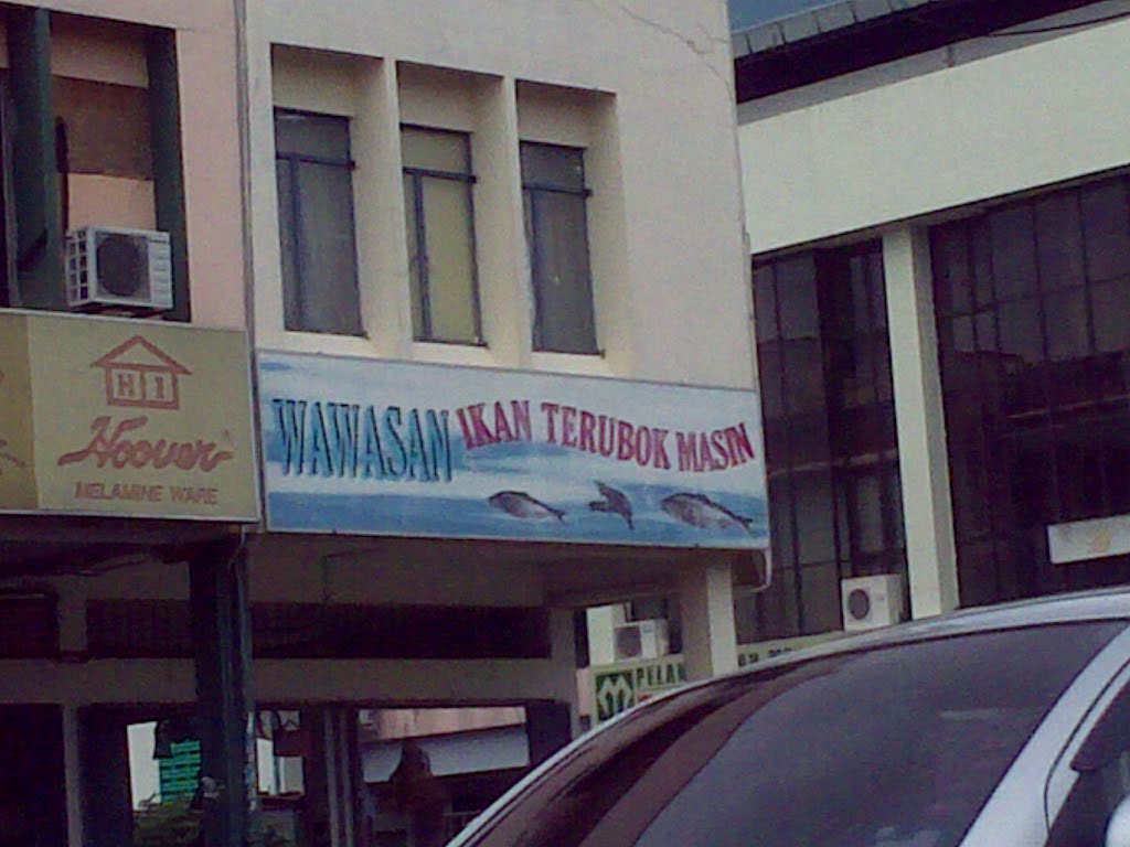 Kedai jual ikan terubuk masin by Syazlan