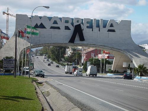 Arco de Marbella by Andres Jesus Sanchez