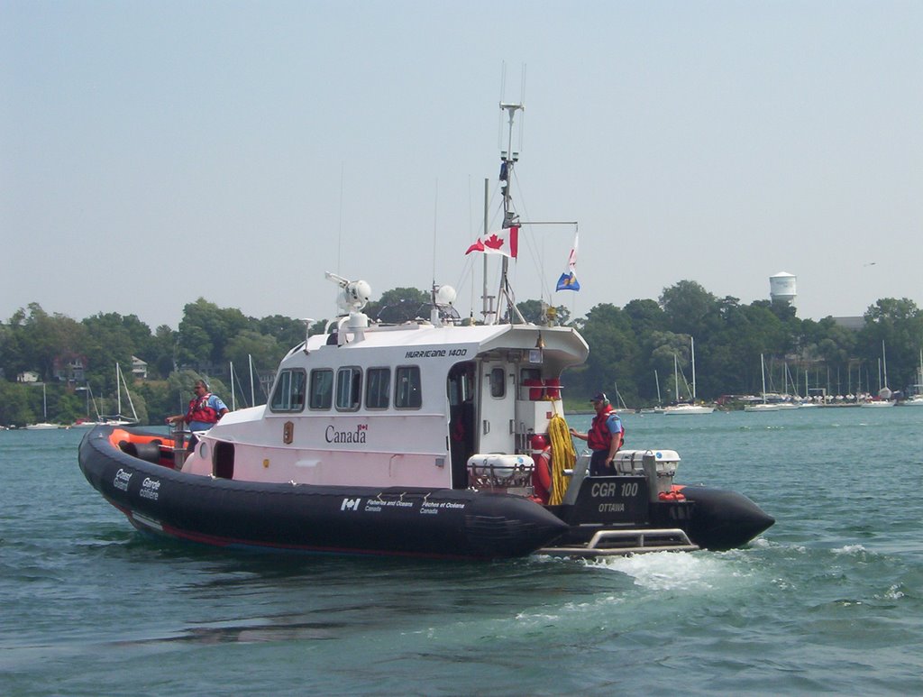 Canadian Coastguard, Niagara River, USA in background by mountainman