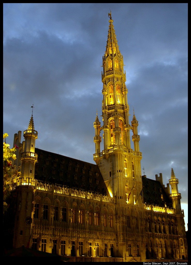 Grand Place I by Serdar Bilecen