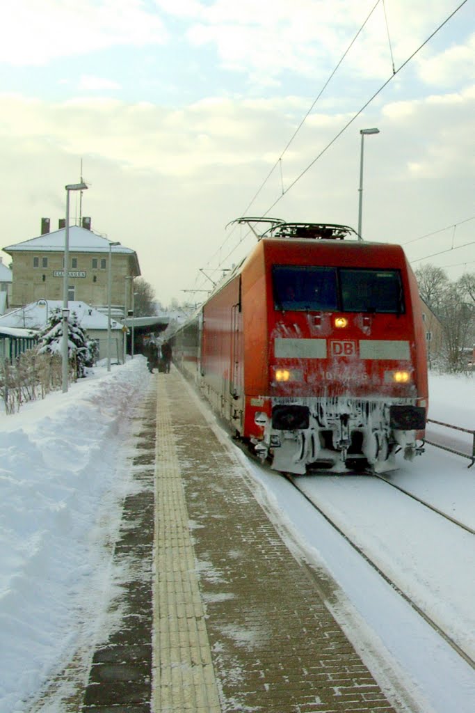 Ellwangen Bahnhof "Axel-IC" von Stuttgart nach Nürnberg T2010-12-26_010 © http://www.fahidi.eu by Béla Fahidi