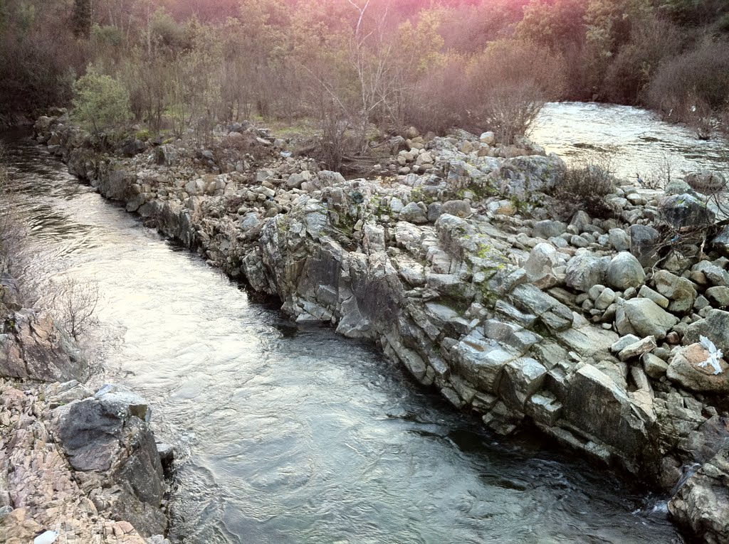 Rio Dão - Hidroeléctrica de Fagilde by jcampos