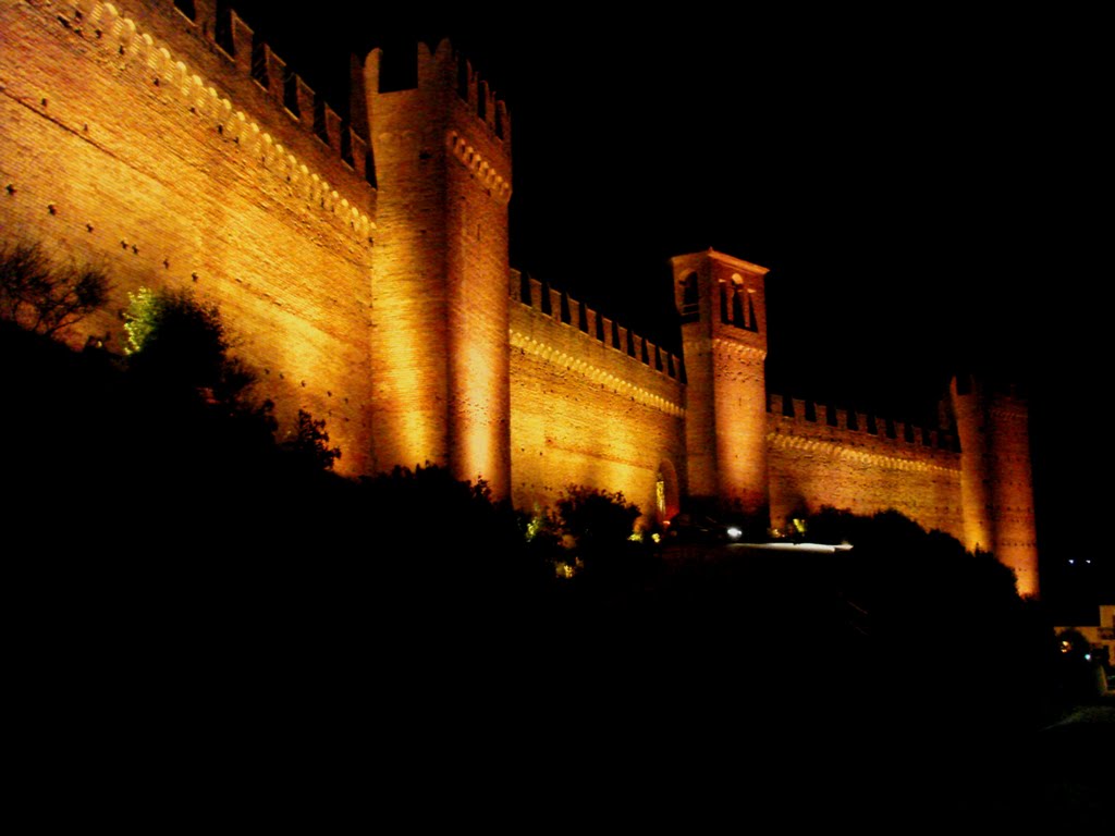 Gradara by night by bea-robby