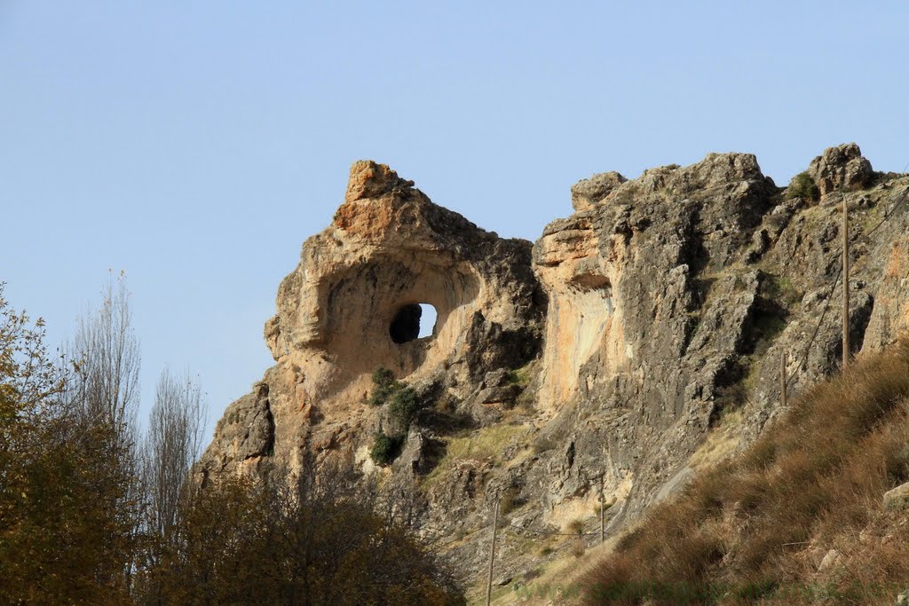 Piedra Horadada Pontones by Paco Lorite Muñoz