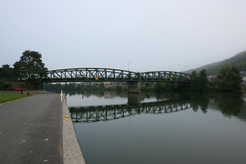 Pont Vireux Wallerand, Canal de L'est branche Nord, Canal de la Meuse by www.binnenvaartinbeeld.com