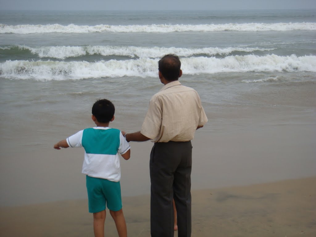 Marina Beach, Chennai by anu.jhmn