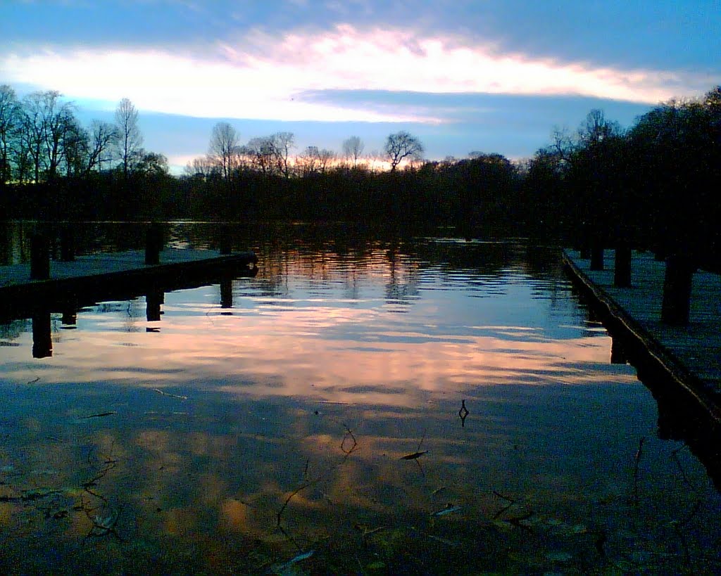 Sunset at Marina by roithmeier