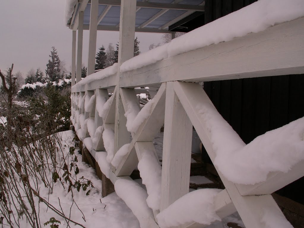 Vinter på Ålebakkevej 8, 2010 by Knud Jeppesen