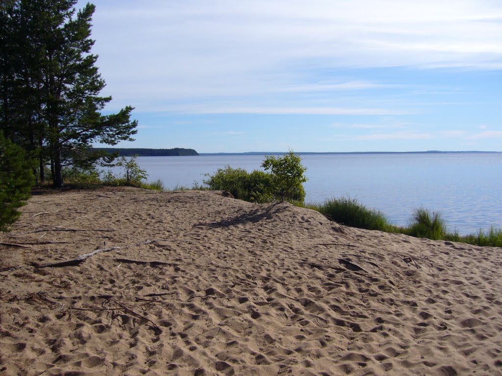 Lake Oulujärvi, Manamansalo island, Rytölahti beach (Vaala, 20060725) by RainoL