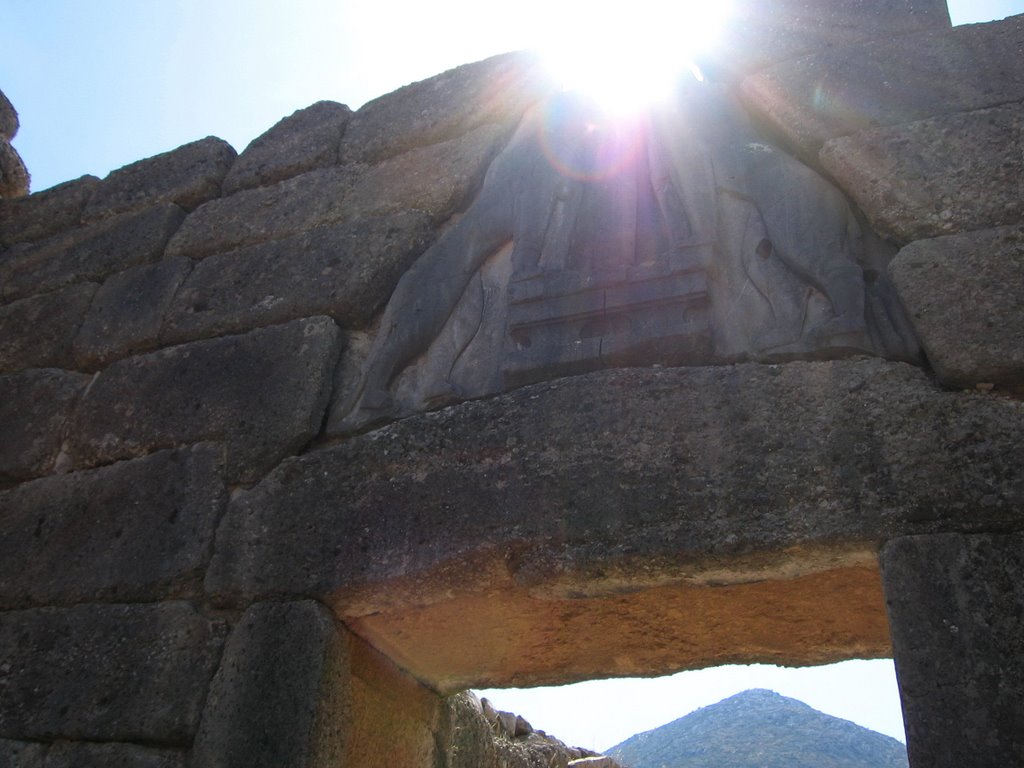 Porta dei Leoni (Lions' gate) by Ambra