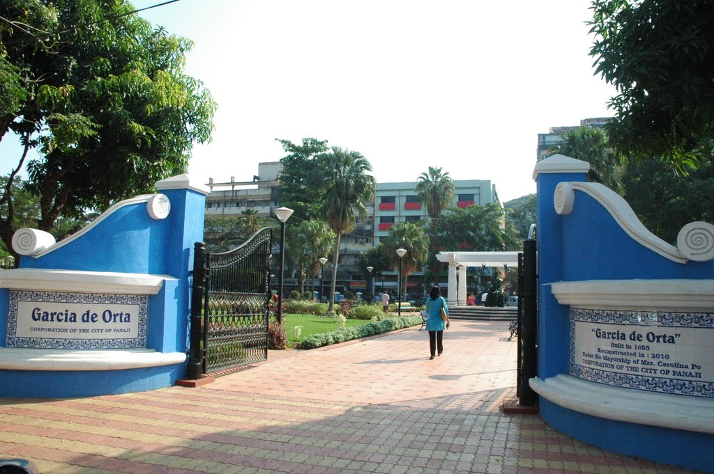 Garcia De Orta, Panjim Municipal Garden, by Brian Pinheiro