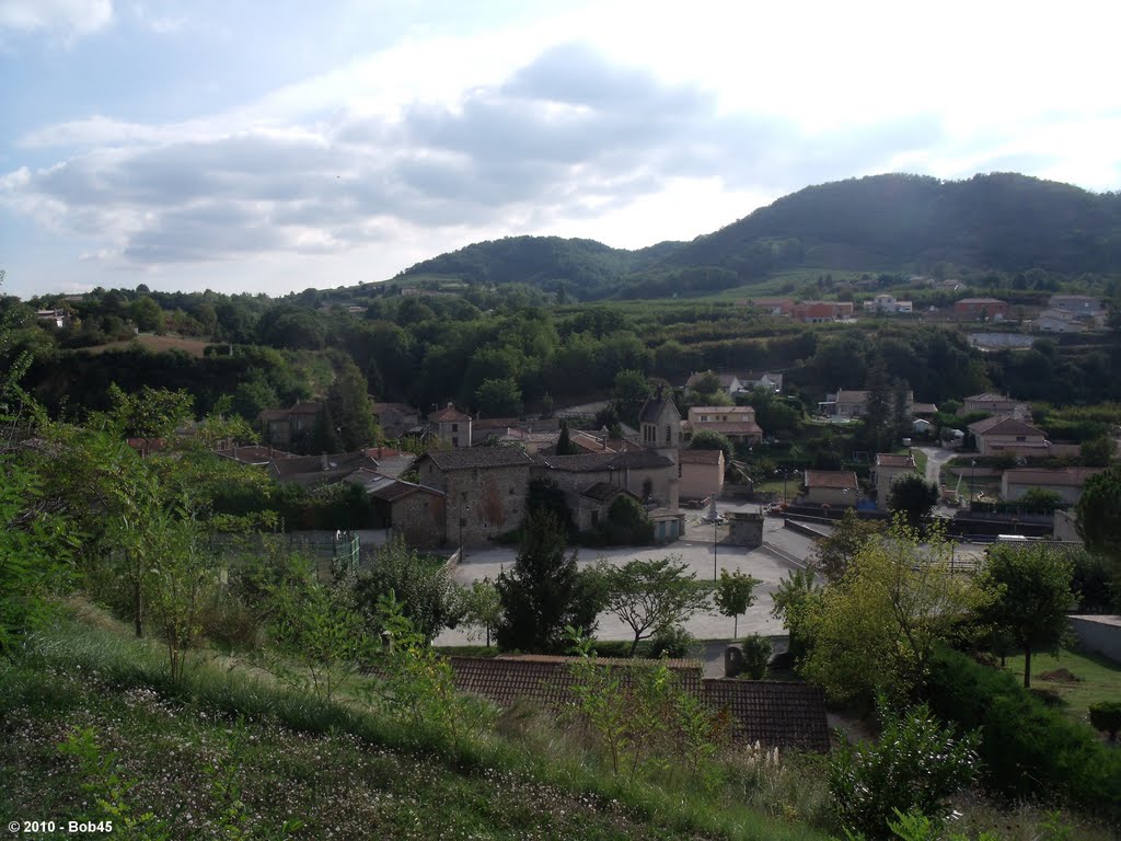 Crozes-Hermitage - Vue sur le village by Bob45