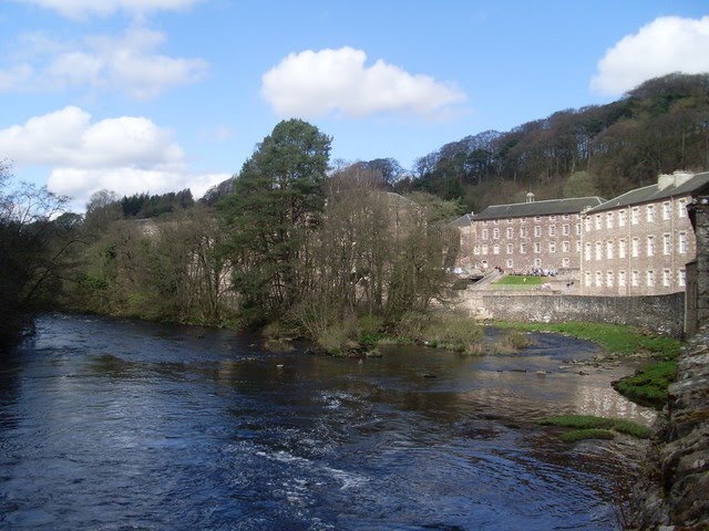 River Clyde and New Lanark by Stephen Sweeney