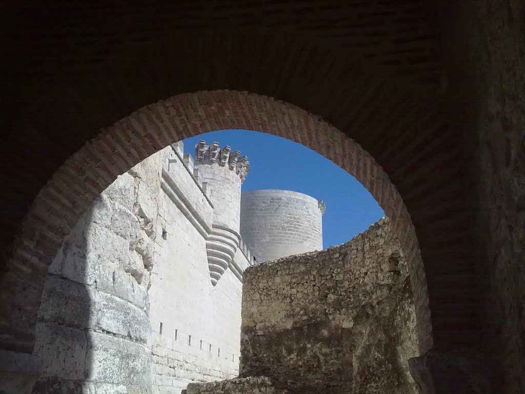 CASTILLO DE CUELLAR. (SEGOVIA) by alfredoprietoalonso